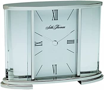 【中古】（人並み外れたに好いたらしい）Seth Thomas Desire Highly Polished Silver Tone Metal and Glass Case with White Dial Carriage Mantel Clock by Seth Thomas [並行輸入品]