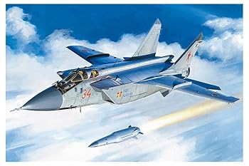 【中古】ホビーボス 1/48 エアクラフトシリーズ ロシア軍 MiG-31BM戦闘機 w/KH-47M2 超音速巡航ミサイル キンジャル プラモデル 81770|GoodLifeStore