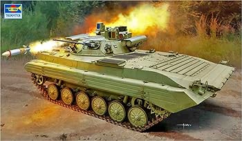【中古】トランペッター(TRUMPETER) 1/35 ロシア連邦軍 BMP-2M ベレゾク砲塔 プラモデル 09558 成型色|GoodLifeStore