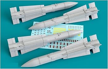 【中古】レスキット 1/32 AIM-54A ミサイル 4個入 プラモデル用パーツ RSK32-0388｜GoodLifeStore