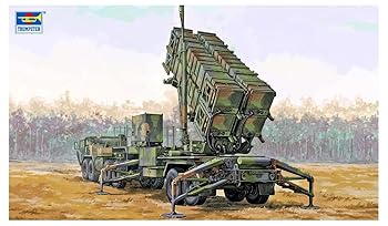 【中古】(非常に良い)トランペッター 1/72 M983 HEMTTトラクター & ペトリオットM901ランチャーステーション(PAC-2) プラモデル 07158 成形色|GoodLifeStore