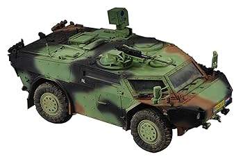 【中古】(非常に良い)トランペッター(TRUMPETER) 1/72 オランダ陸軍 フェネック軽装甲偵察車 プラモデル 07401