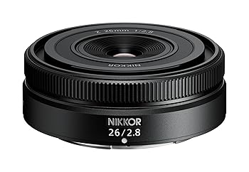 【中古】Nikon NIKKOR Z 26mm f/2.8 | パンケーキプライムレンズ Zシリーズミラーレスカメラ用 | Nikon USAモデル｜GoodLifeStore