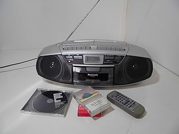 【中古】(人並み外れたに似つかわしい)パナソニック CDラジオ受信機テープ しろがね色 RX-DT36-S