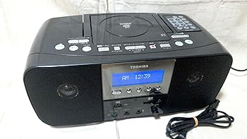 【中古】(非常に良い)TOSHIBA CUTEBEAT SD/USB/CDラジオ(リモコン付) ブラック TY-SDK70(K)