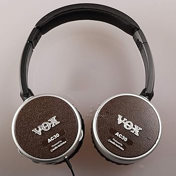 【中古】(人並み外れたに似つかわしい)VOX 上端電話機 amPlug内蔵 amPhones AC30 ギターに身をもって繋ぎ・はたご屋 人間訓練を受けるに至適 独居室駆動動力 効果内蔵 定番ヴィンテージサウンド