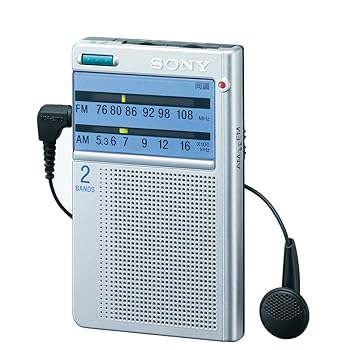 【中古】(非常に良い)ソニー ポケッタブルラジオ 名刺サイズ FM/AM/ワイドFM対応 ダイヤル選局 ICF-T46 7,407円