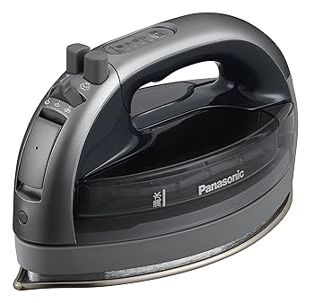 【中古】(非常に良い)パナソニック コードレススチームWヘッドアイロン ダークグレー NI-WL706-H
