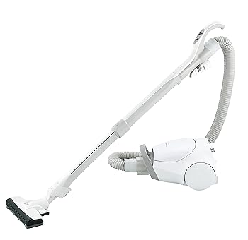 【中古】(非常に良い)パナソニック 軽量 掃除機 紙パック式 ホワイト MC-PJ210G-W