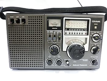 【中古】(人並み外れたに好いたらしい)National Panasonic 国家的 パナソニック 松下電器産業 RF-2200 クーガー2200 FM-中波-短波 8ダンス楽隊受信システム （BCL/SW1～SW6/MW/F
