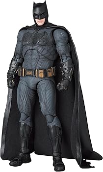 【中古】(人並み外れたに好いたらしい)MAFEX マフェックス No.222 BATMAN バットマン (ZACK SNYDER\u0027S JUSTICE LEAGUE Ver.) 全高約160粍 ノン規摸 ペンキ塗り済み 行動図形