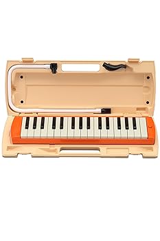 【中古】ヤマハ YAMAHA ピアニカ 鍵盤ハーモニカ 32鍵 オレンジ P-32EO 食品衛生法準拠 子どもたちの使い勝手を追求 同系色のプラスチック製ハードケース|GoodLifeStore