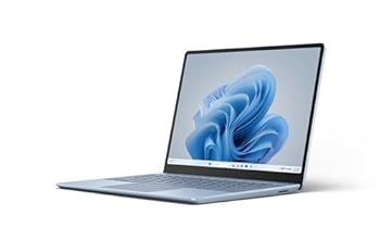 【中古】(非常に良い)マイクロソフト Surface Laptop Go 3 / Office H&B 2021 搭載 / 12.4インチ /第12世代 Core-i5 /8GB/256GB / アイスブルー XK1-00063
