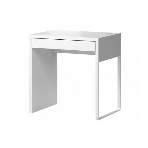 IKEA BESTÅ BURS ベストー ブルシュ ホワイトデスク IKEAのベスト―ブルシュ(BESTÅ BURS)でドレッサー兼PCデスク