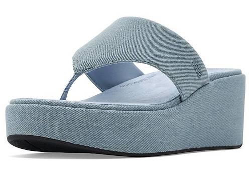 貨物輸送無料 相応うフロップ FitFlop レディース 成人女性用 シューズ 靴 踵 Platfforms Denim Wedge Toe-Post Sandals - Light Denim