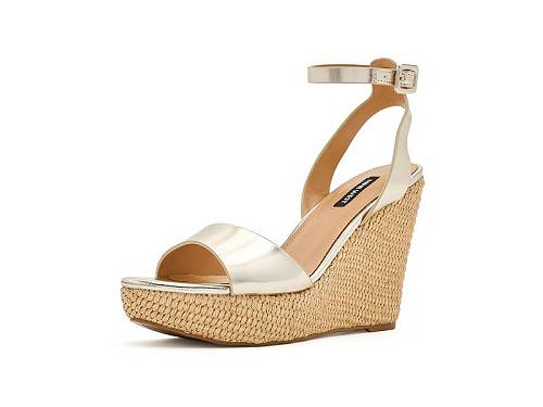 貨物輸送無料 野球クラブ酉の方角 Nine West レディース 亭主もち用 シューズ 靴 踵 Hanlow - Gold