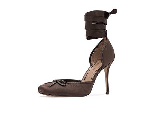 送料無料 スティーブマデン Steve Madden レディース 女性用 シューズ 靴 ヒール Larina - Dark Brown Satin｜グッズ&times;グッズ 17,479円