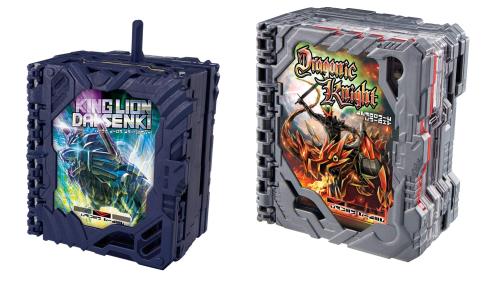 [BANDAI] 仮面ライダーセイバー DXドラゴニックナイト&キングライオン大戦記ワンダーライドブック｜goods street