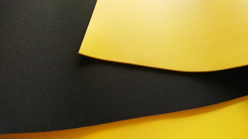 アクティカ 衝撃吸収シート マットタイプ 1mX1m 自由にカットして使える衝撃吸収シート 290 300mm ブラック 90003 900mm 90004 90005 1mX2m 90006｜goods street