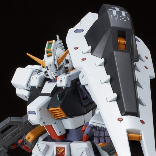 バンダイ(BANDAI) MG 機動戦士ガンダムZ ADVANCE OF Z ~ティターンズの旗のもとに~ 1/100 ガンダムTR-1 [ヘイズル改] プラモデル(ホビーオンラインショップ)｜goods street