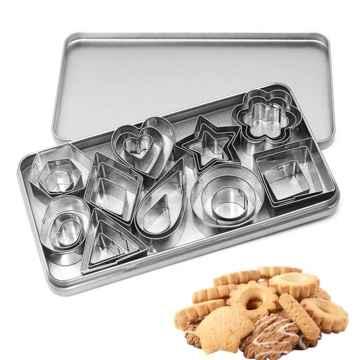 楽天市場】 30個セット クッキーカッター 収納ケース付き 製菓道具