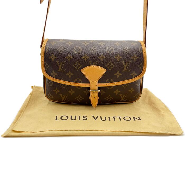 【中古】LOUIS VUITTON ルイヴィトン ソローニュ ショルダーバッグ モノグラム 赤銅色 M42250
