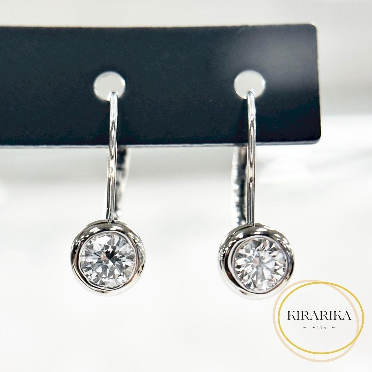 Pt900 K14WG ダイヤモンド0.277ct ダイヤモンド0.266ct ピアス|KIRARIKA