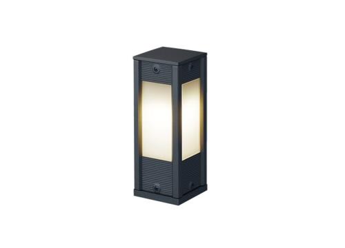 パナソニック (Panasonic) アプローチスタンド LED電球4.3W1灯 地中埋込型 防雨型 LED電球交換型 明るさセンサ付 電球色 オフブラック 幅100奥行100高さ299mm LGWJ56561BF 23,386円
