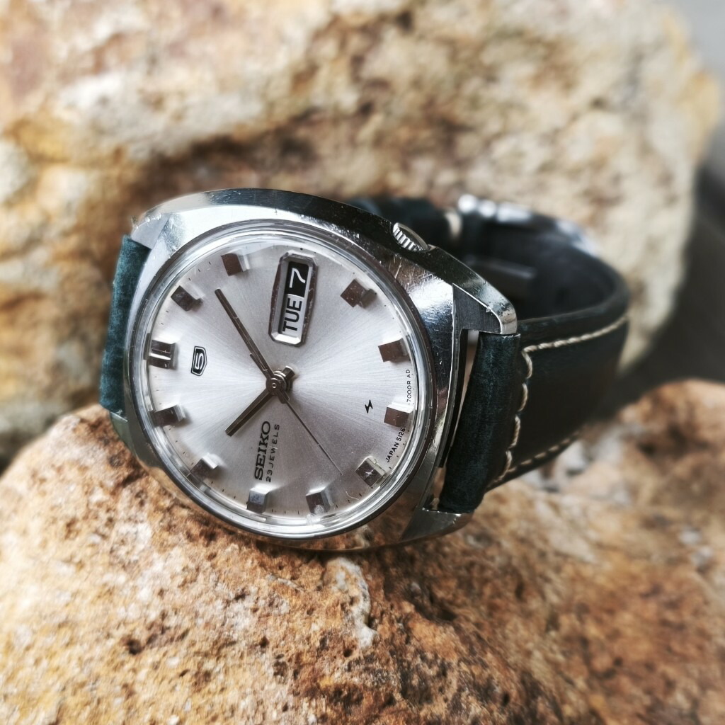 【中古品】【OH済み】【SEIKO5】【51系：5126-7000】SEIKO/セイコー 5 23石 キロカロリー.5126 キャリバー 機械類式 自動小銃一巻きウオッチ 第二精工舎 亀戸工業プラント/SS 1968年 4月生み出すこと【five5126-7000-1】