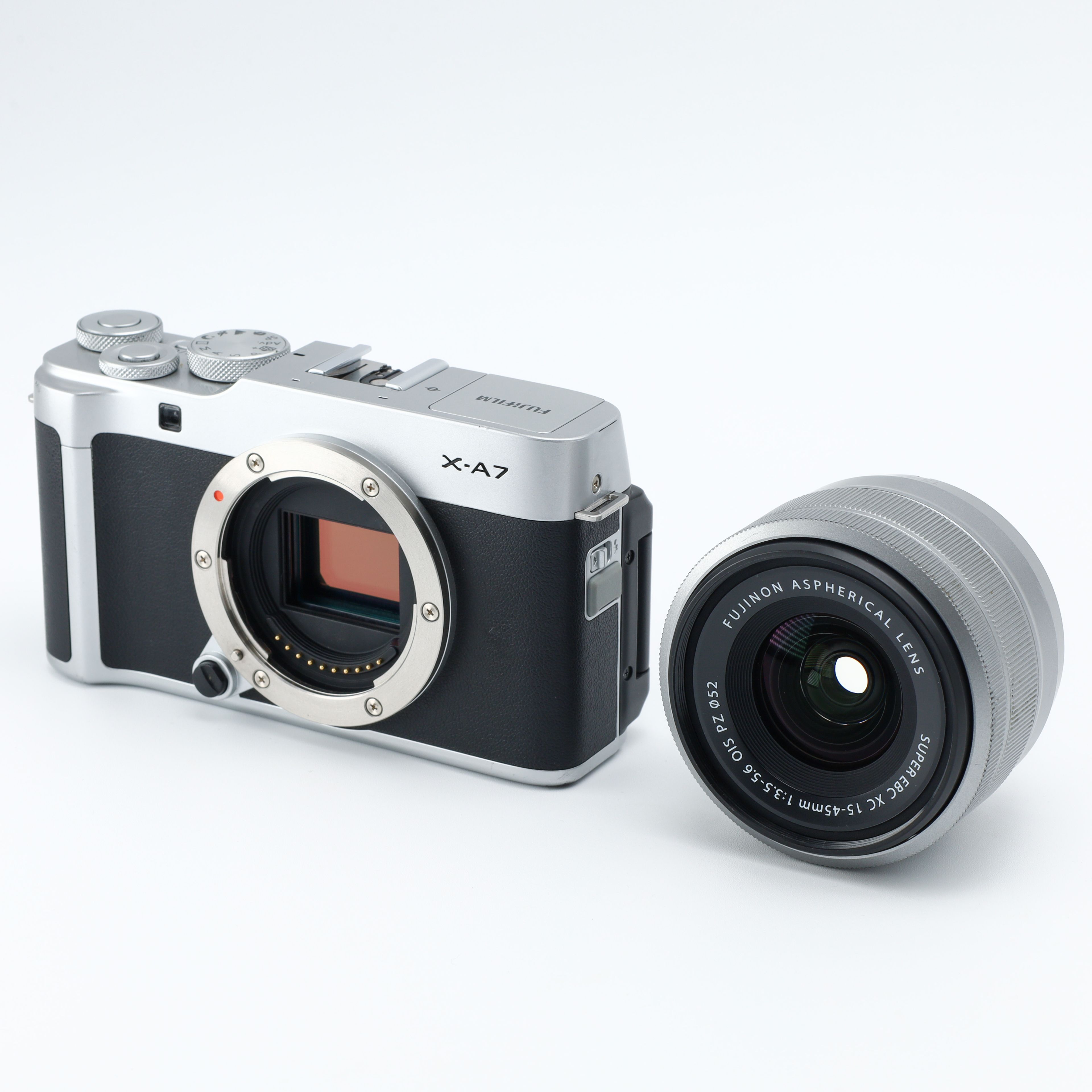 Fujifilm X-A7 デジタルカメラ シルバー ブラウン レンズ付属品あり レンタル - FUJIFILM(富士フイルム)FUJIFILM X-A7 レンズキット