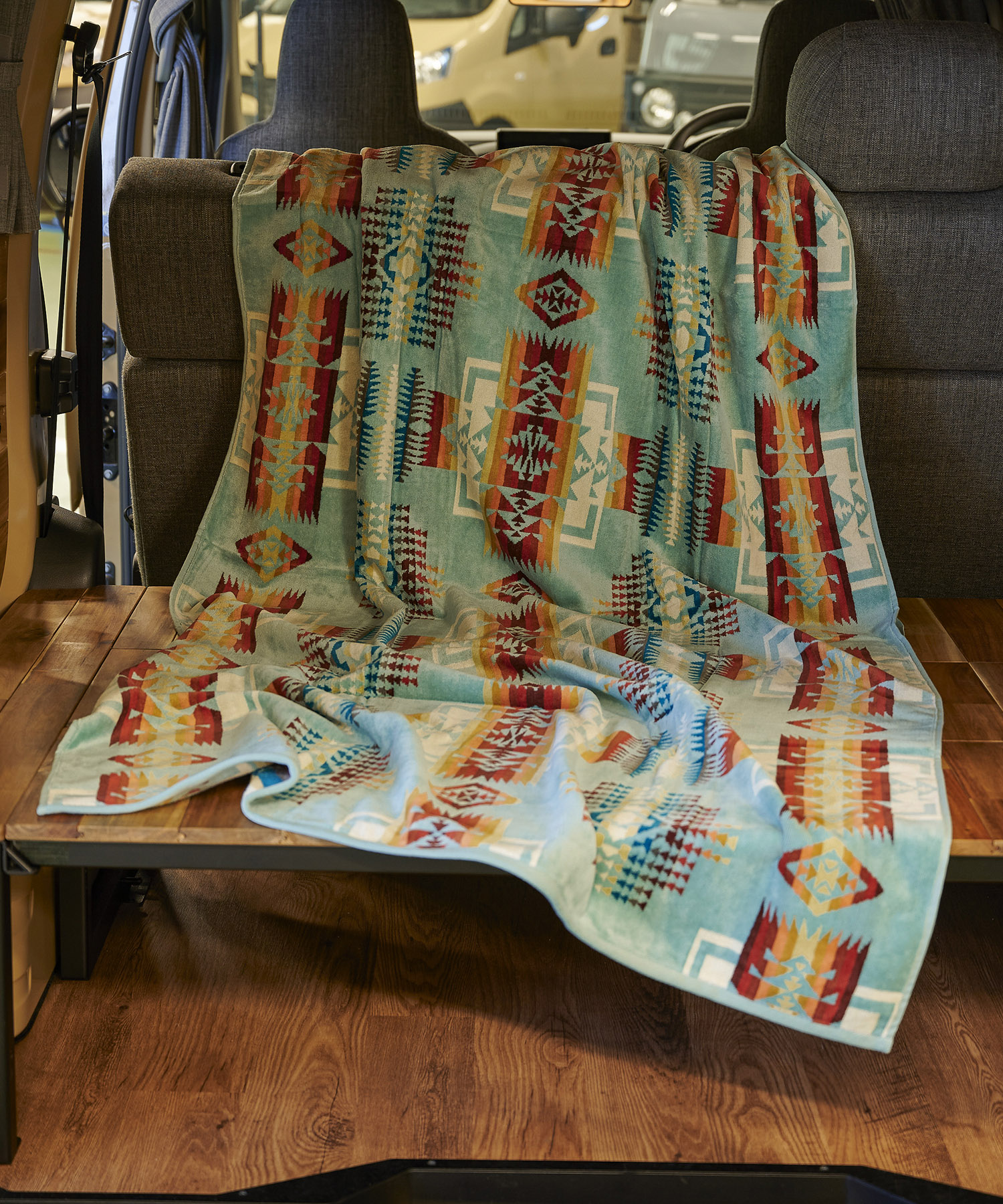 PENDLETON オーバーサイズ ジャガード タオル　 タオルブランケット ブランケット ジャガードタオル キャンプ アウトドア レジャー フェス インテリア インテリア雑貨 おしゃれ ソファーカバー ペンドルトン ブランド 8,201円