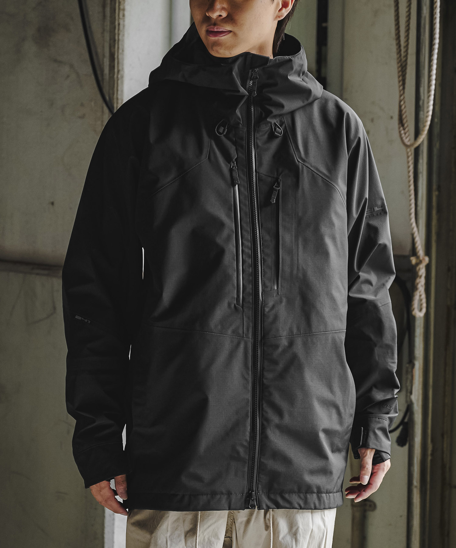 楽天市場】24-25 モデル 241 SEEKER JACKET WEAR GORE-TEX PRO 透湿性