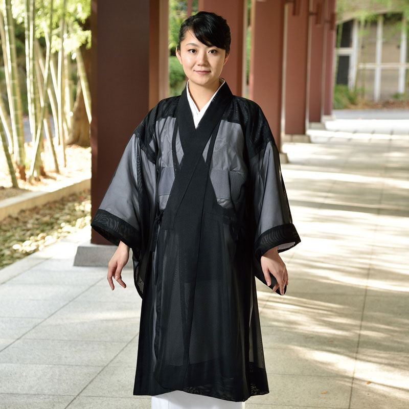 組みかえる衣 紐通し付き添い人 日蓮宗 レディース お上さん お上さん 尼 尼御前 法衣 組みかえる服 道服 伝わらす服 お寺さま 寺用 円頂黒衣 日本製 洗える S M L大いさ [組みかえる衣 お上さん用 黒紗 C 紐通し付き添い人 (S-L)] 敬老の日 母の日 差し上げ物 貨物輸送無料