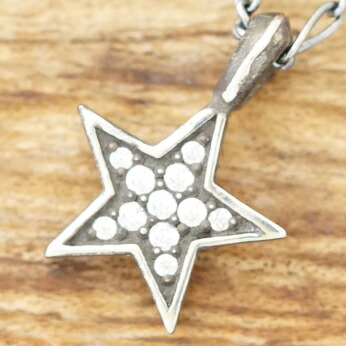 日本産 楽天市場 Amp Japan アンプジャパン スター ネックレス メンズ レディースシルバー925 星 ブラック 燻しヴィンテージ アンティークハンドメイド ジュエリーシルバーアクセサリー 銀 銀細工hyjk 134cl Sv ギフト包装 送料無料 Gothic Tokyo 送料無料