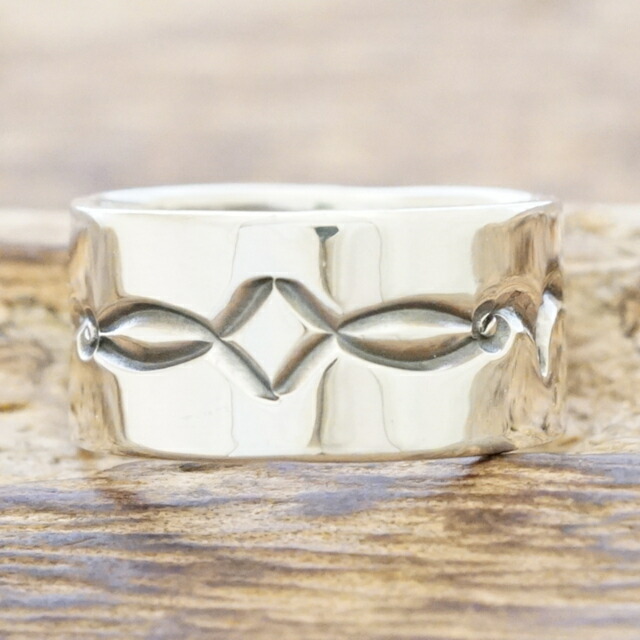 Orville Tsinnie オーヴィルツィニー リング 楽天市場】ORVILLE TSINNIE オーヴィルツィニー 【 ORVILLE TSINNIE