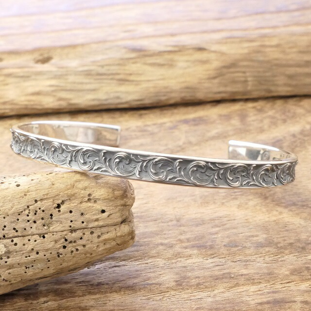 楽天市場】PEACE（ピース）PB-9 唐草模様バングル インディアン