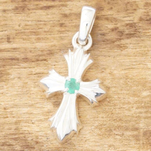 楽天市場】TJK クロス ネックレス シルバー 925 エメラルド 十字架