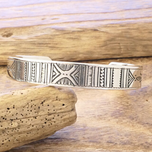 楽天市場】Tuareg Silver(トゥアレグ シルバー)バングル メンズ