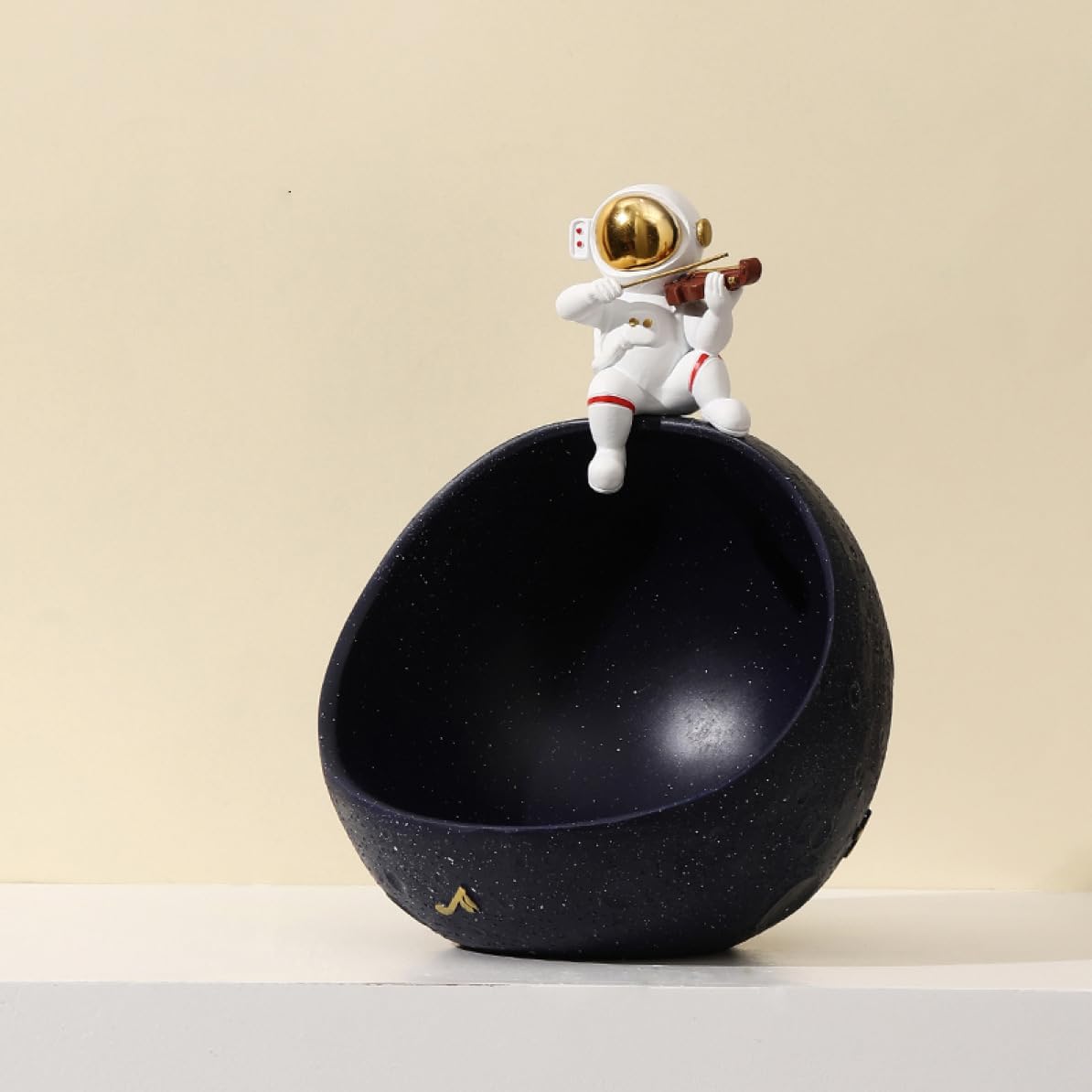 宇宙飛行士の置物 キー収納 収納トレイ 多機能収納 卓上収納 置物 オブジェ 小物入れ 鍵置き 鍵入れ ジュエリー 鍵 腕時計 玄関 F 収納 おしゃれ インテリア 北欧 インテリア雑貨 かわいい 置|GOTO funny 店