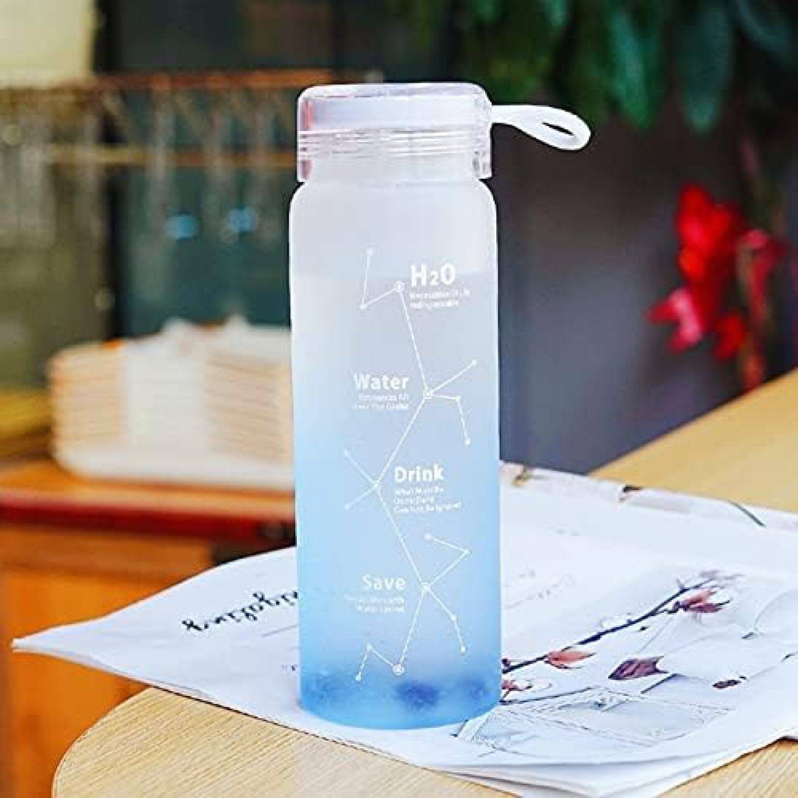 お水瓶 硝子吸い筒 耐?硝子 水呑み 蜘蛛硝子 水分付け足し 持ちはこぶ助けになる 耐衝撃性 洗い分かりやすい 夏用 旅する 体育館 スポ
