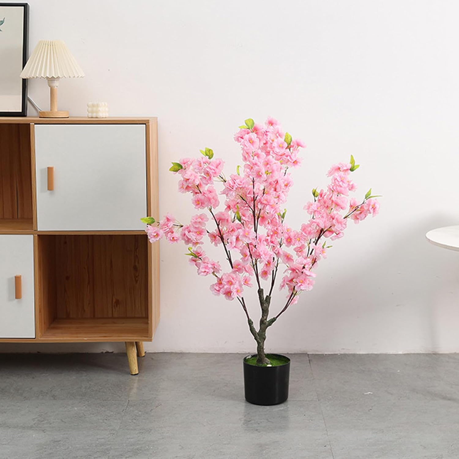 薄紅の桜 桜 常緑樹 人工観葉草木 フェイクグリーン リビング 室内 執務室 一人暮らし 緑 軽さ 今めかしい 室内装飾緑であること 自然的 今めかしい 北欧 枯れない 水やり不必要 防汚 造花 鉢植え
