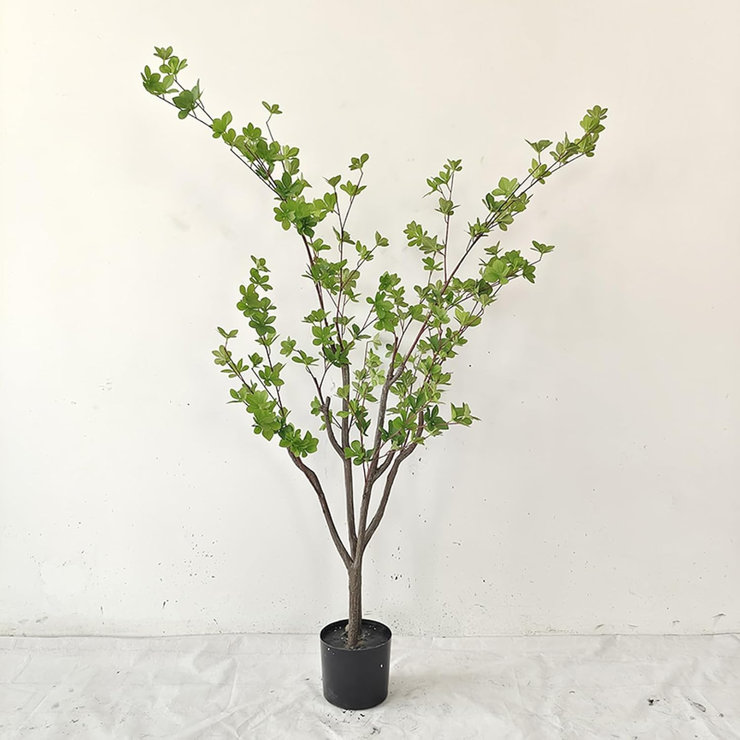 ドウダンツツジ ミュレーション草木 造花 屋内室外かざり付ける用 大型 人工観葉草木 フェイクグリーン 軽さ 鉢付き添い人 本物そっくり 枯れない 水やり不必要 虫害の懸念することなし お部屋飾りつけ バス発着場かざり付ける 150糎 インテ