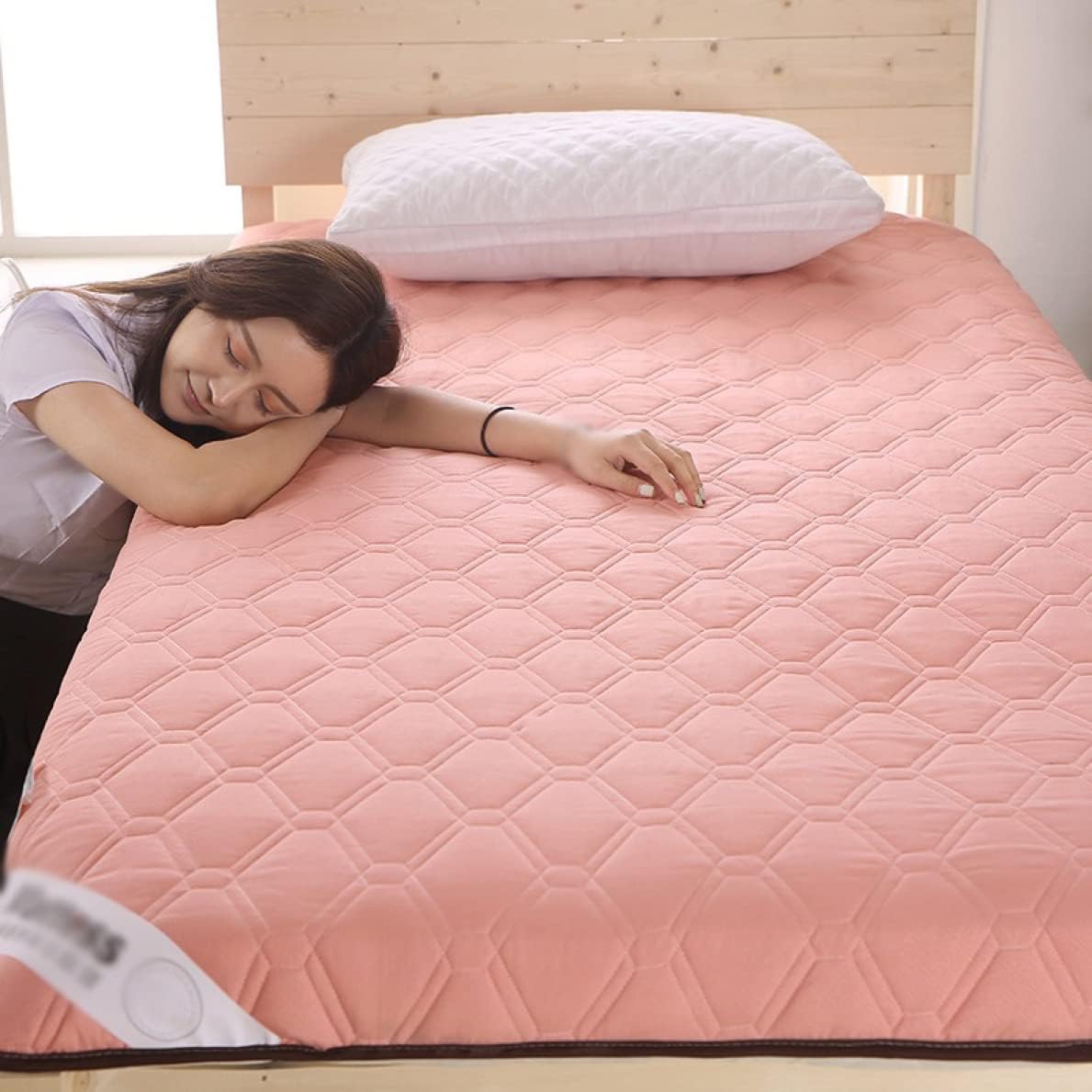 敷きパッド シングル 白 敷パッド 150*200cm 夏用 ベッドパッド セミダブル 厚さ選べる ホテル仕様 マットレスパッド ひんやり ベッドシーツ オールシーズン カラー０２ 吸湿速乾 洗える 防ダニ 抗菌防臭 折