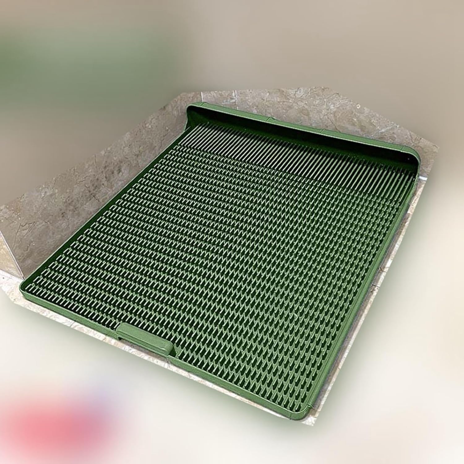 形づくる引っ敷き 犬用室内用便器 ペットトイレマット 大層らしい大きさ 大型犬室内用便器 バスルームトイレ 屋内/室外 しつける 躾 お洗い濯ぎ飾り気の無い 丸洗い可 水抜き口付き添い人ひな形 25KGの犬が当て嵌める能力のある