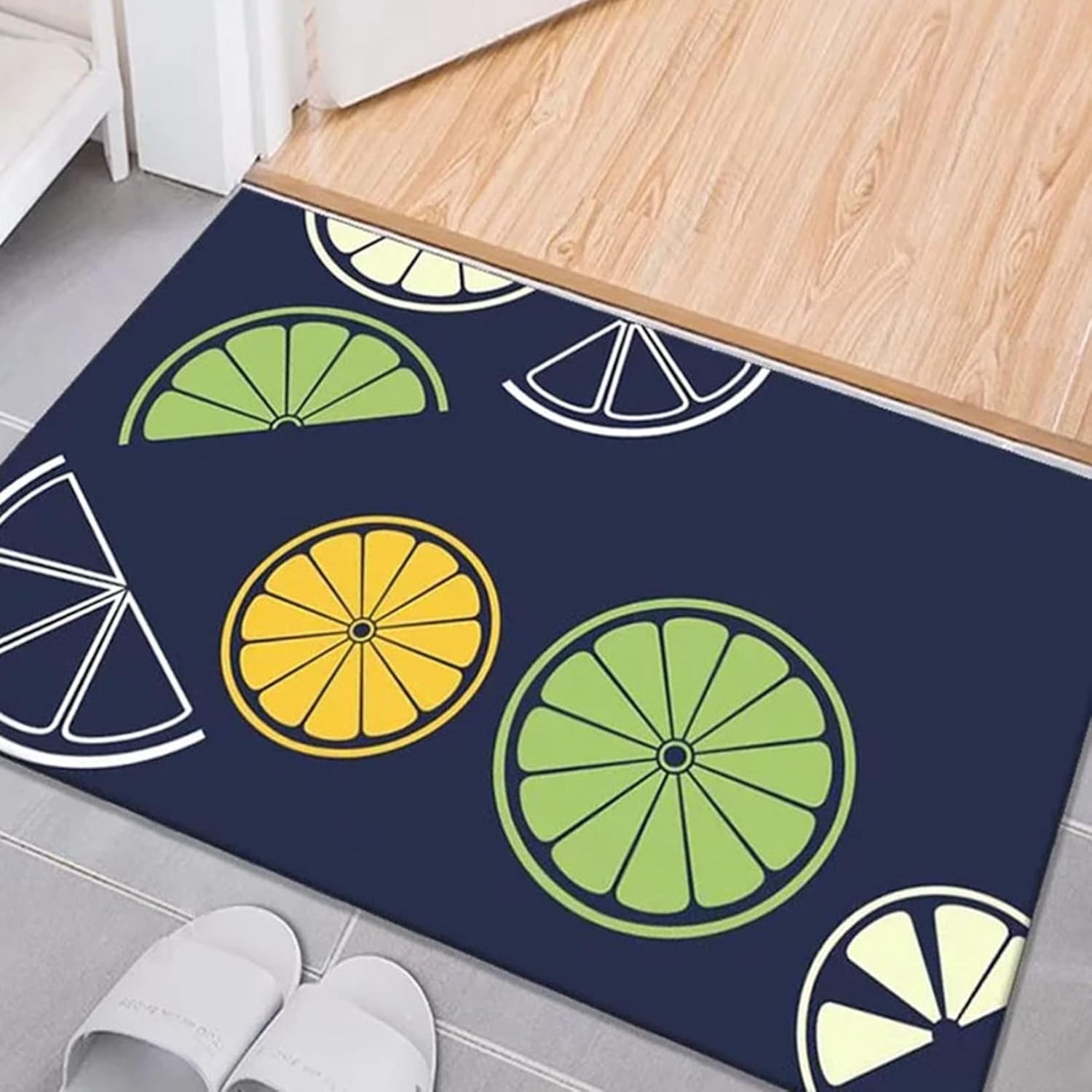 玄関マット 屋外 室内 汚れにくい 抗菌防臭 耐摩耗性 60x90cm ケガ防止 ドアマット 長方形 洗える 速乾 吸水 低反発 防音 足拭きマット 踏み心地良い 四季通用 折り畳み 家庭用 玄関 お