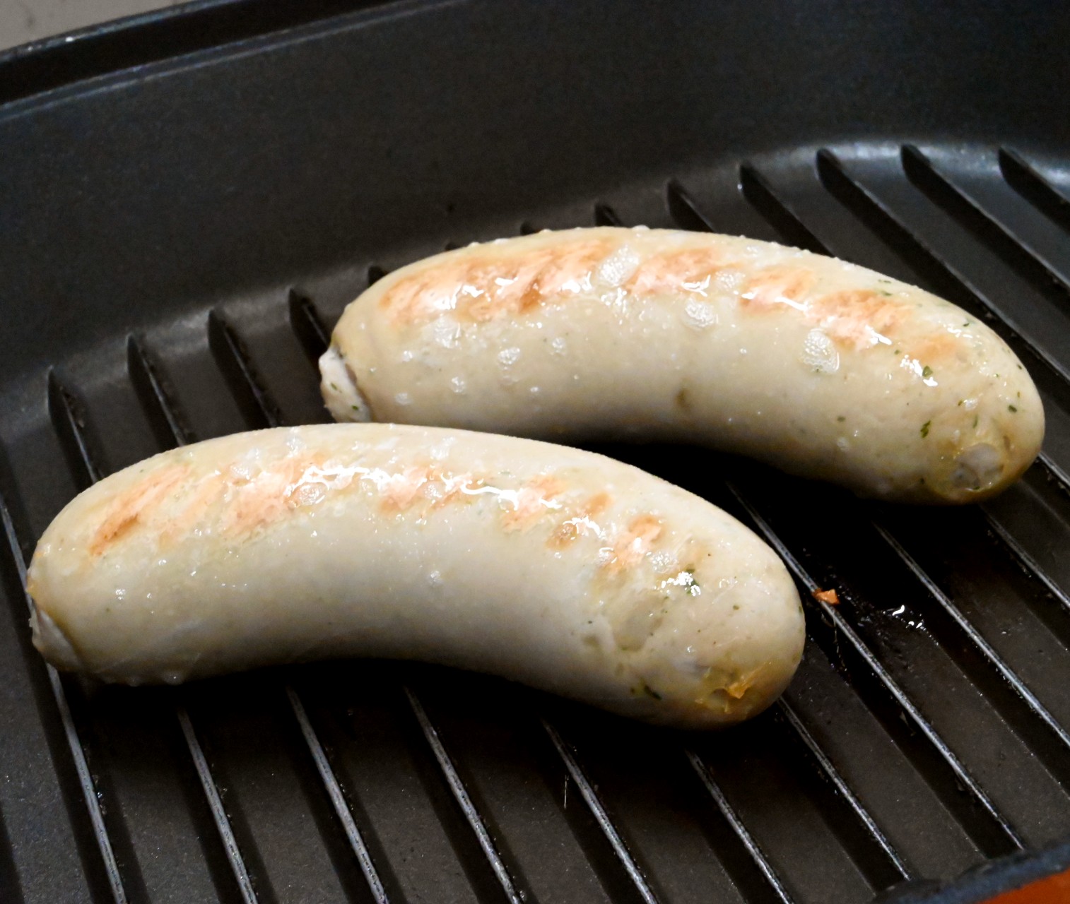 市場 ふわふわソーセージ 日光himitsu豚のヴァイスブルスト 金賞受賞 75gx2本入