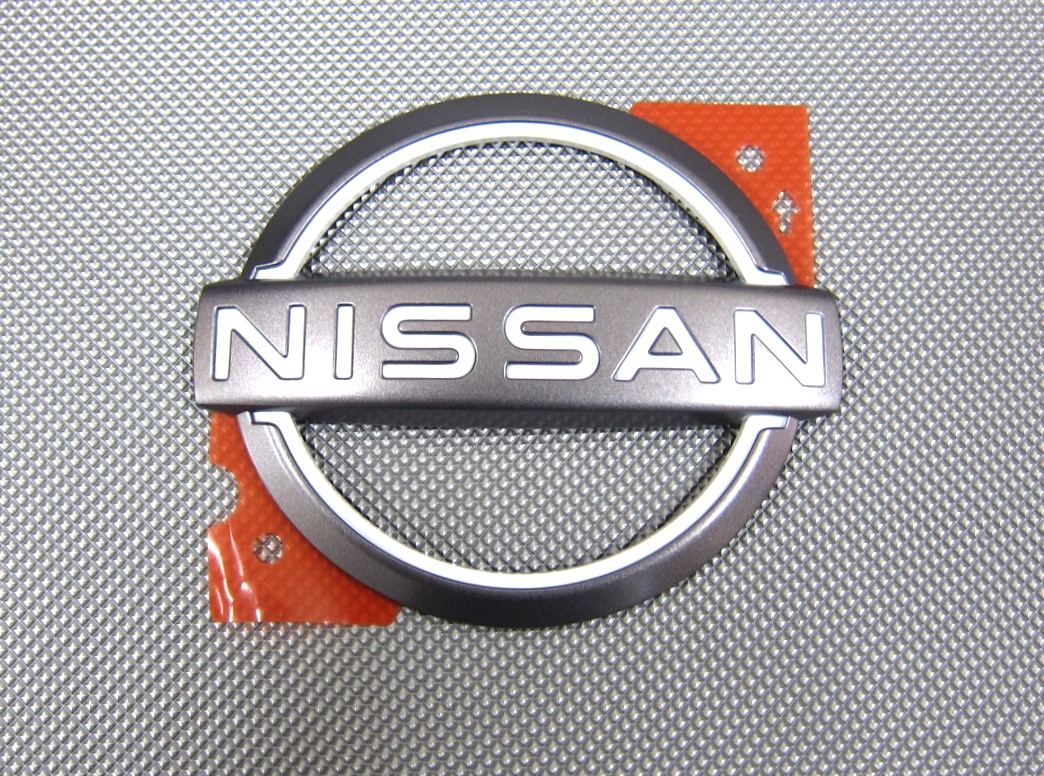 楽天市場】エンブレム 62890-7FW0B セレナ HFC27 日産純正部品