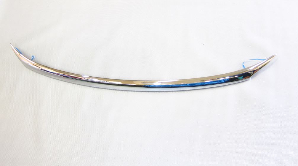 ボンネットフードメッキモール　スペーシアカスタム　ＭＫ４２Ｓ　ＸＳ（ターボ用）　72410-65R51-0PG　スズキ純正部品