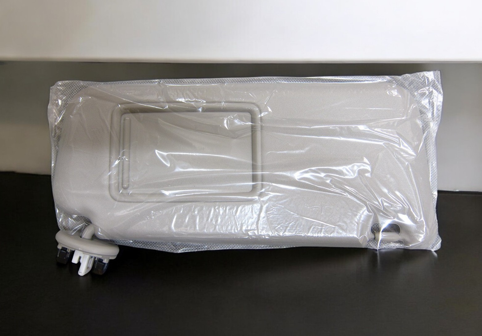 日産 キューブ Z12 サンバイザー 運転席側用 日産 キューブ Z12 サンバイザー 運転席側用 キューブZ12