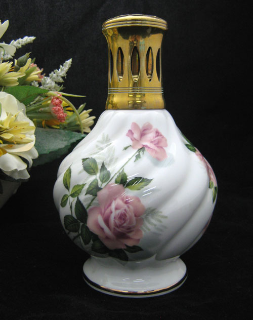 【アンティーク アロマランプ】ランプベルジェ 109CP Roses neige  Porcelaine de Paris 1962-1965